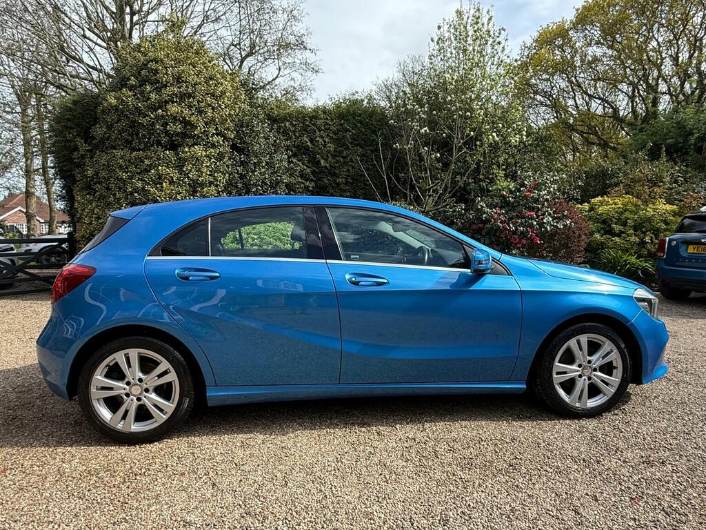 Mercedes-Benz A Class 1.6 A180 Sport 7G-dct Euro 6 Ss KT16EDP Blue #3