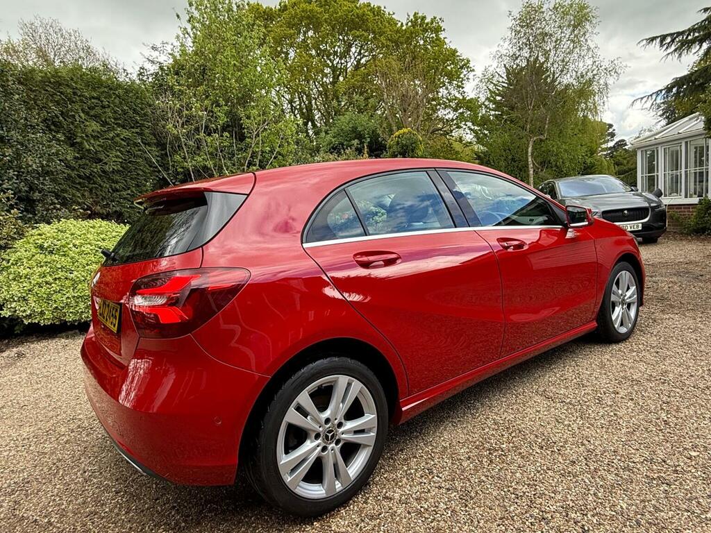 Mercedes-Benz A Class 1.5 A180d Sport Premium 7G-dct Euro 6 Ss LXZ2455 Red #5