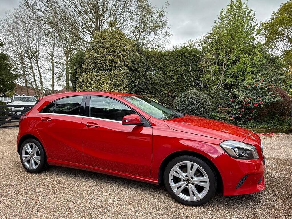 Mercedes-Benz A Class 1.5 A180d Sport Premium 7G-dct Euro 6 Ss LXZ2455 Red #2