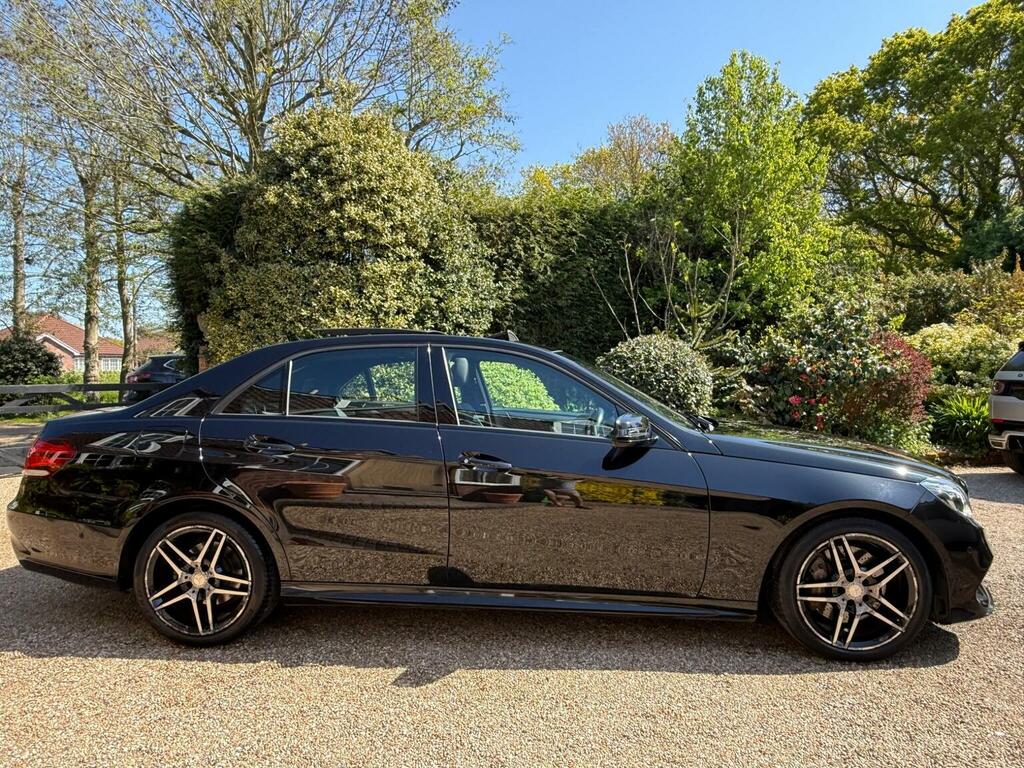 Mercedes-Benz E Class 3.0 E350 V6 Bluetec Amg Night Edition Premium G- LX65XYM Black #4