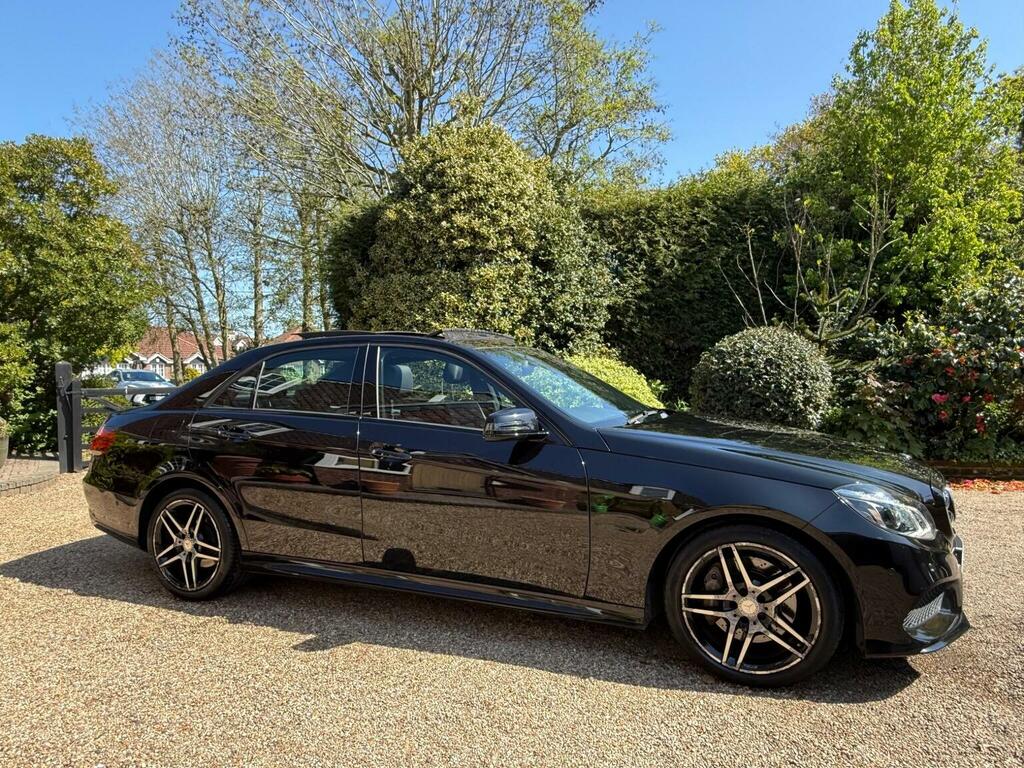 Mercedes-Benz E Class 3.0 E350 V6 Bluetec Amg Night Edition Premium G- LX65XYM Black #2