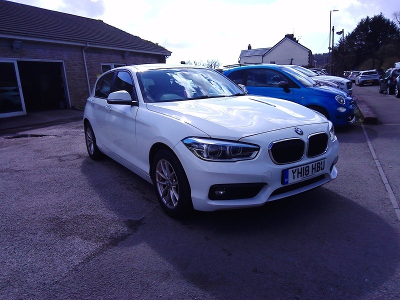 BMW 1 Series 116D Se Business YH18HBU White #3