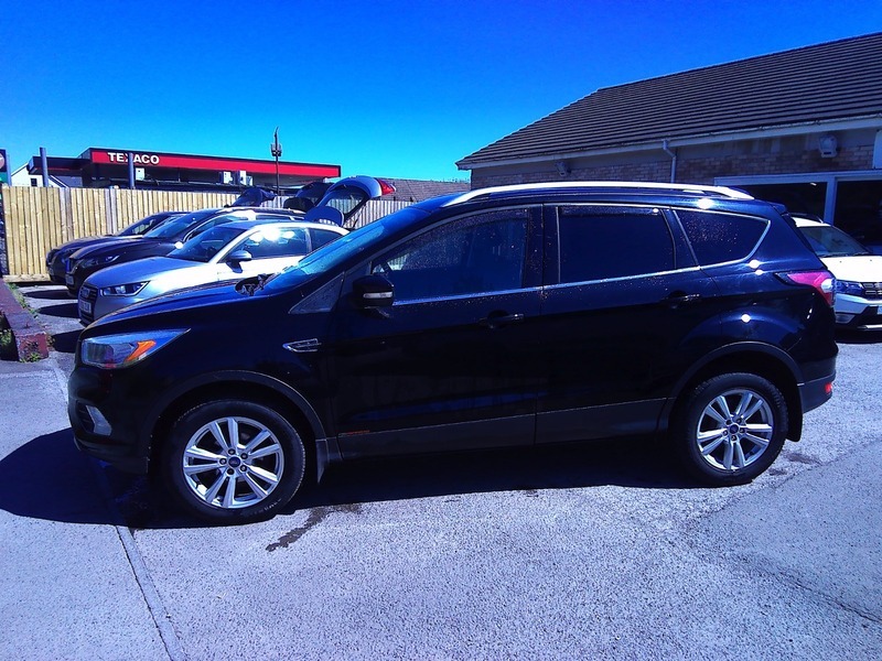 Ford Kuga Zetec Tdci AE17PNZ Black #4