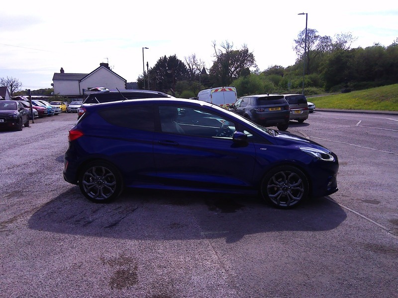 Ford Fiesta St-line YX18PVE Blue #5