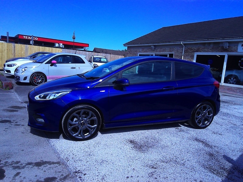 Ford Fiesta St-line YX18PVE Blue #4