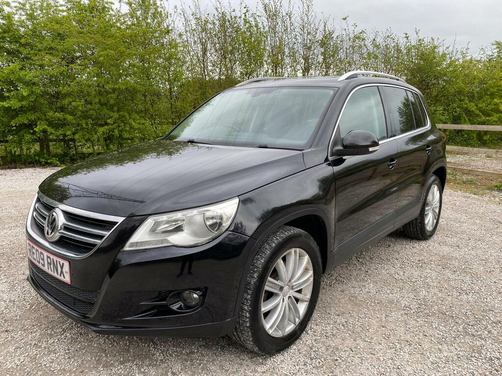 Volkswagen Tiguan Suv 2.0 Tsi Sport 4Wd Euro 4 200909 RE09RNX Black #3