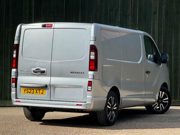 Renault Trafic 2.0 Dci Blue Sl30 Extra Sport L1 H1 Euro 6 Ss 5 YS23XTJ Grey #3