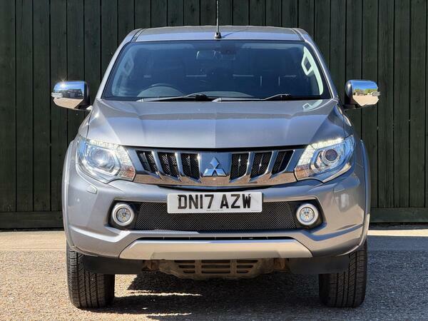 Mitsubishi L200 2.4 Di-d Dc Barbarian 4Wd Euro 6 Grey #4
