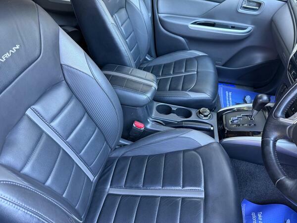 Mitsubishi L200 2.4 Di-d Dc Barbarian 4Wd Euro 6 Grey #2