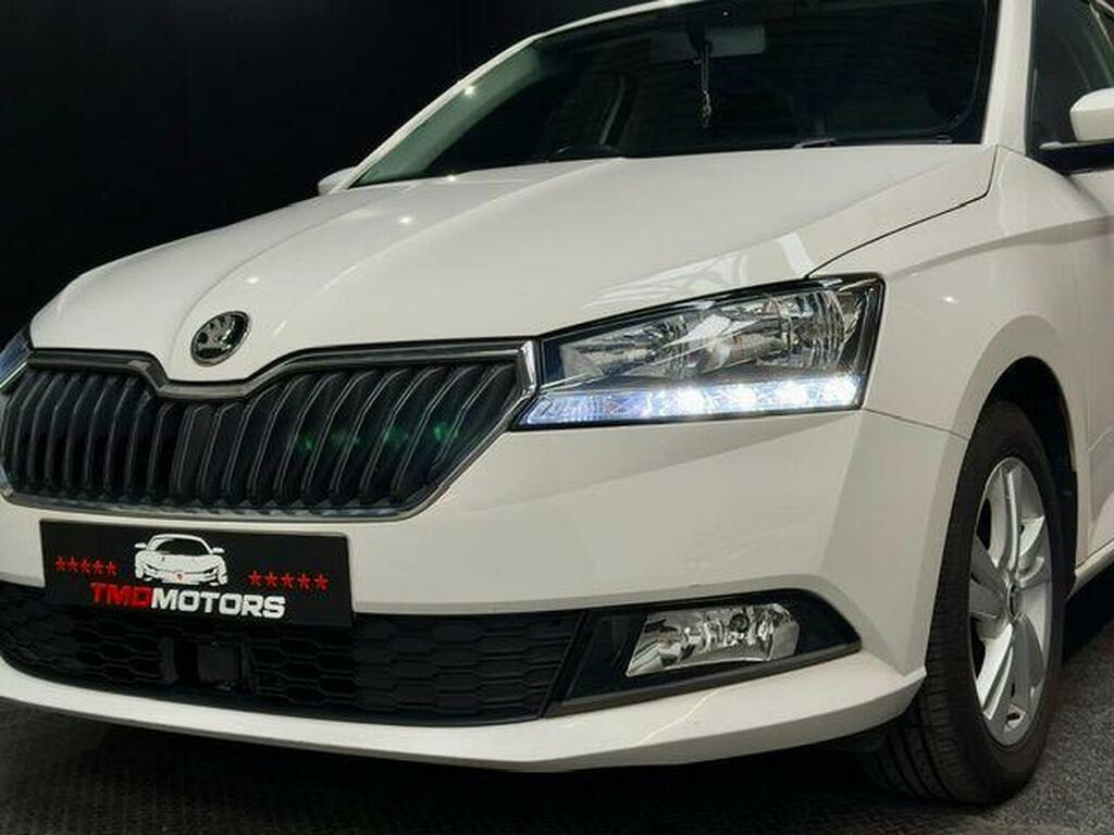 Skoda Fabia 1.0 Tsi Se Euro 6 Ss White