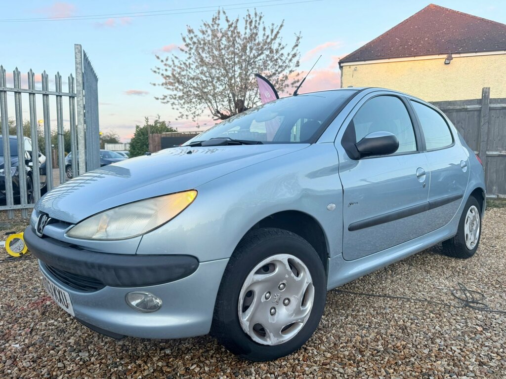 Peugeot 206 1.1 Verve Hatchback Ac 148 G Silver #2
