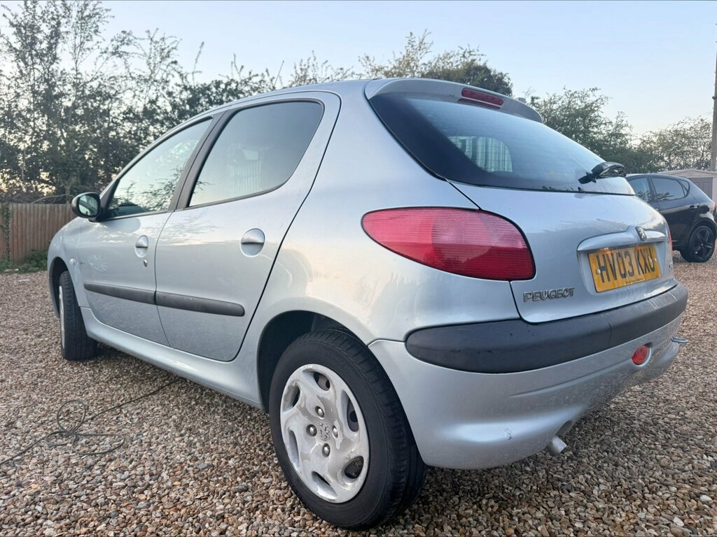 Peugeot 206 1.1 Verve Hatchback Ac 148 G Silver #4