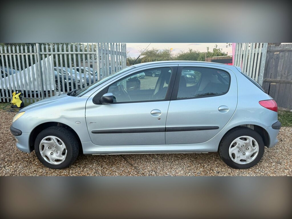 Peugeot 206 1.1 Verve Hatchback Ac 148 G Silver #3