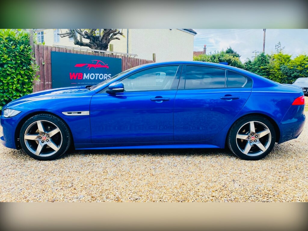 Jaguar XE 2.0D R-sport Saloon Euro 6 Ss SG17KSJ Blue #4
