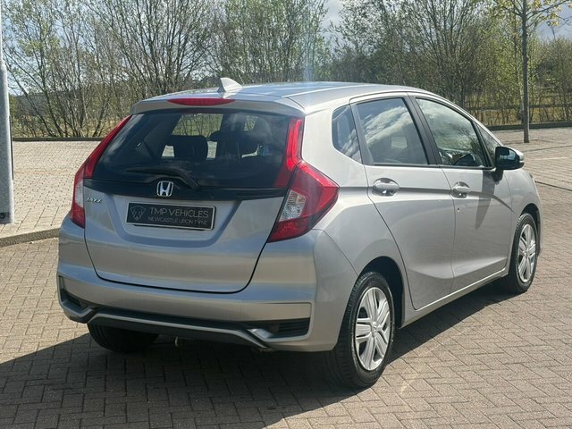 Honda Jazz 2018 1.3 I-vtec S Hatchback Euro PE18XWG Silver #6