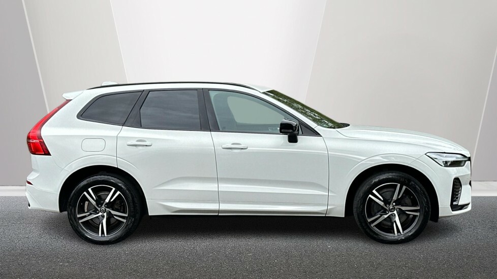 Volvo XC60 2.0 B4 Mhev R-design Suv Hybrid Aw White #3
