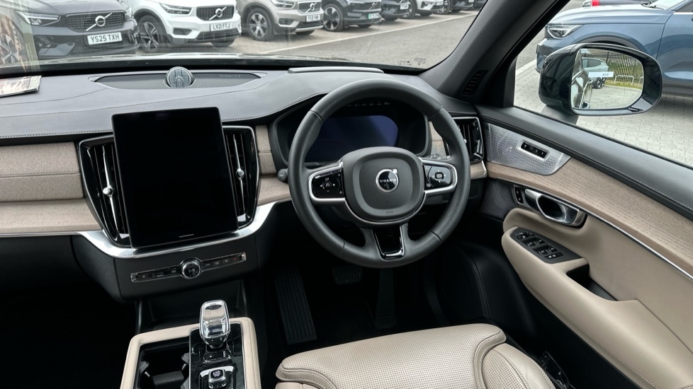Volvo XC90 Ultra, B5 Awd Mild Hybrid, Dark, 7 Seats RF74KNN Black #4