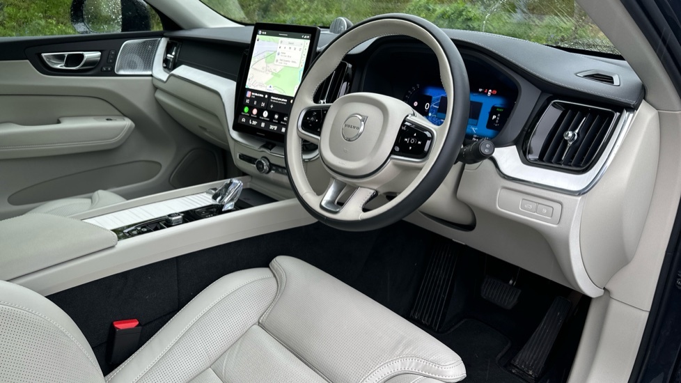 Volvo XC60 2.0 T8 18.8Kwh Ultra Dark Suv Plug-in H BN26VZS Blue #4
