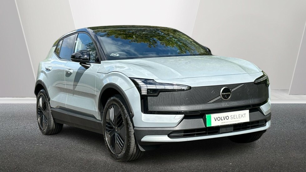 Volvo EX30 Cross Country Twin Performance 69Kwh Ultra Suv Grey