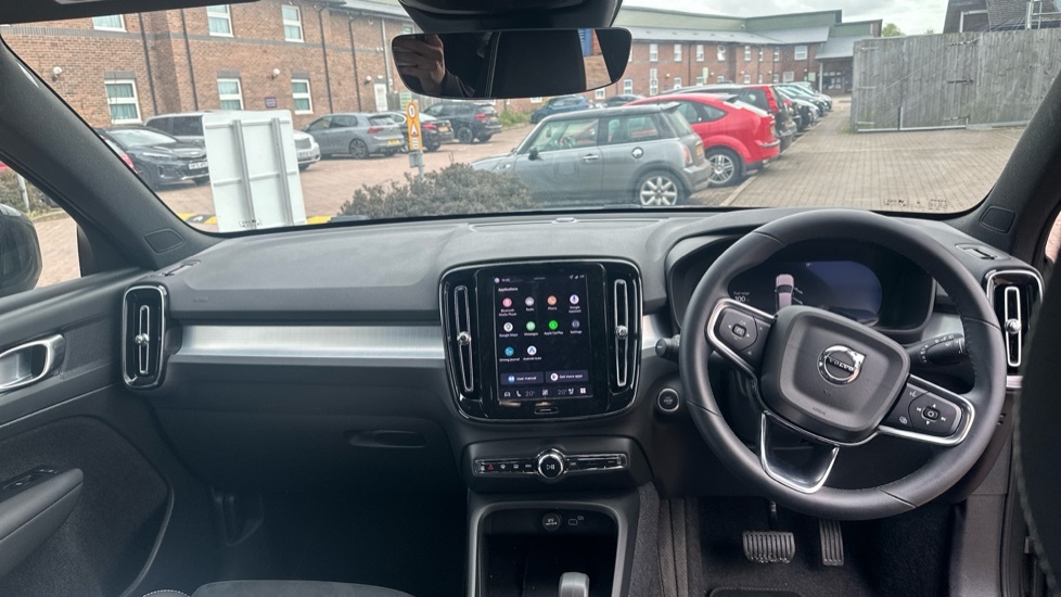 Volvo XC40 Plus, B4 Mild Hybrid, Dark PF25MVT #5