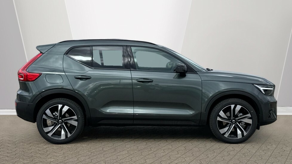 Volvo XC40 Ultra, B3 Mild Hybrid, Dark BJ26DNX #3