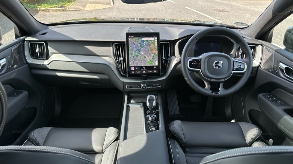 Volvo XC60 Black Edition Plus, T6 Awd Plug-in Hybrid Panora FP26GJJ Black #5