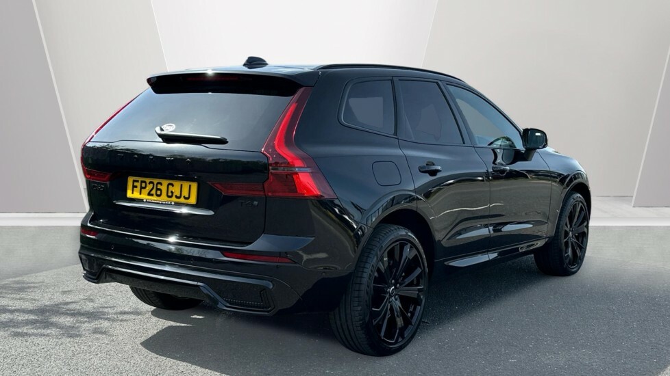 Volvo XC60 Black Edition Plus, T6 Awd Plug-in Hybrid Panora FP26GJJ Black #2