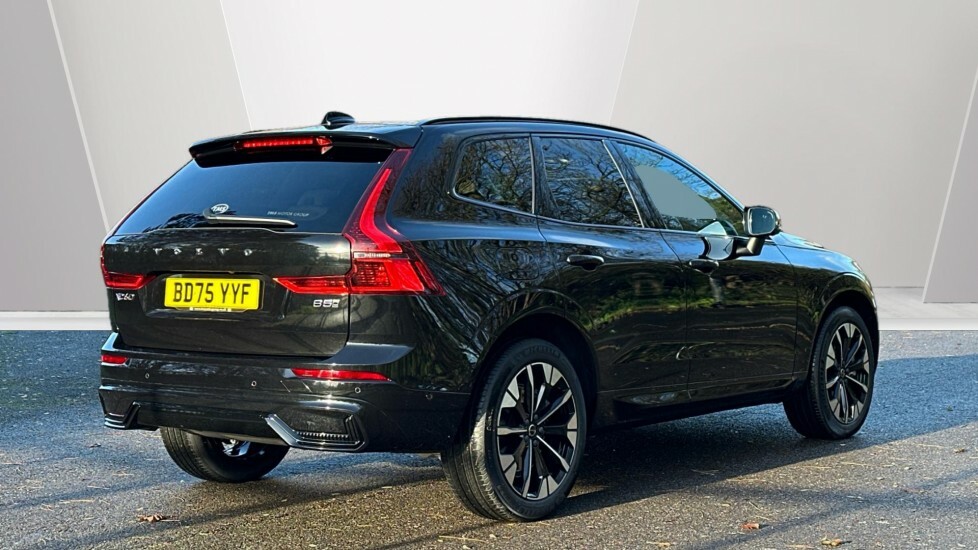 Volvo XC60 2.0 B5 Mhev Plus Suv Hybrid Awd Eu BD75YYF Black #2