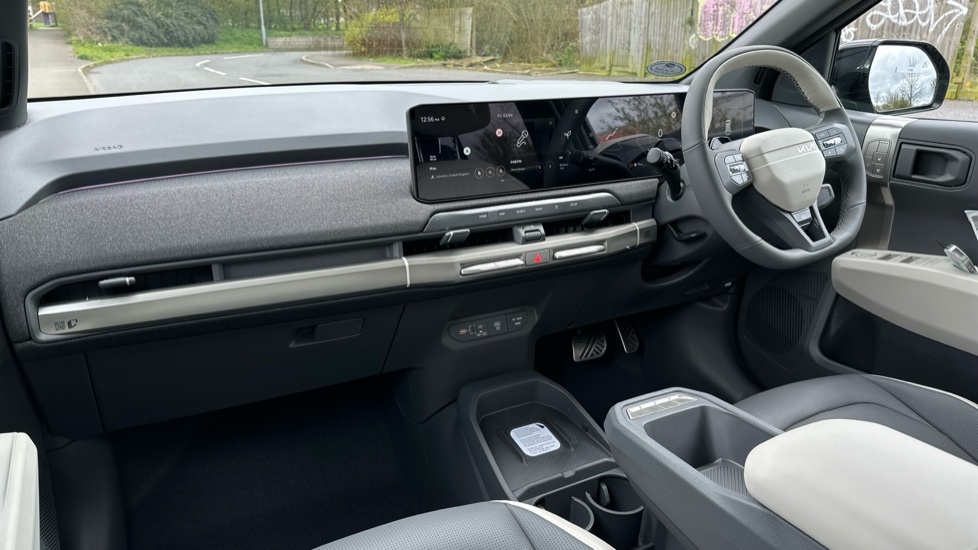 Kia EV3 81.4Kwh Gt-line S FP26LTE Black #3