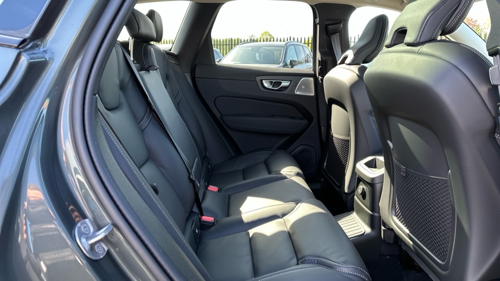 Volvo XC60 2.0 T8 18.8Kwh Ultra Dark Awd Euro 6 Ss FP26PWU #6