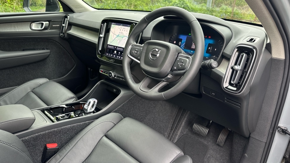 Volvo XC40 2.0 B3 Mhev Ultra Dark Suv Hybrid Dct A BD26EKV Grey #4
