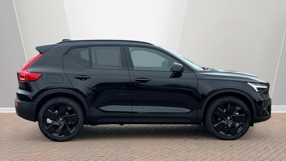 Volvo XC40 Black Edition Ultra, B3 Mild Hybrid, BT26FUP Black #3