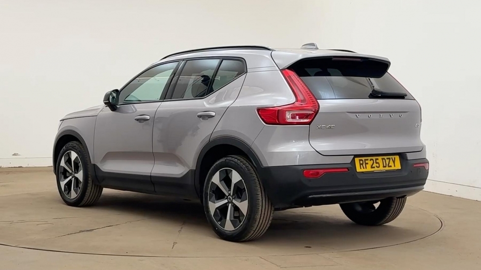 Volvo XC40 Plus, B3 Mild Hybrid, Dark RF25DZY Silver #5