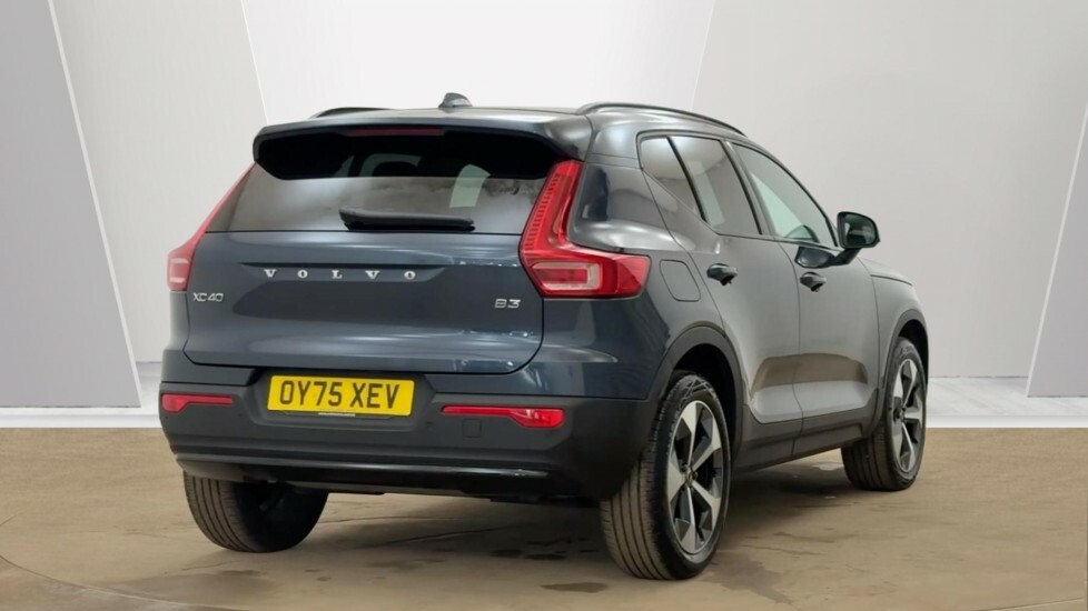 Volvo XC40 Plus, B3 Mild Hybrid, Dark OY75XEV Blue #3