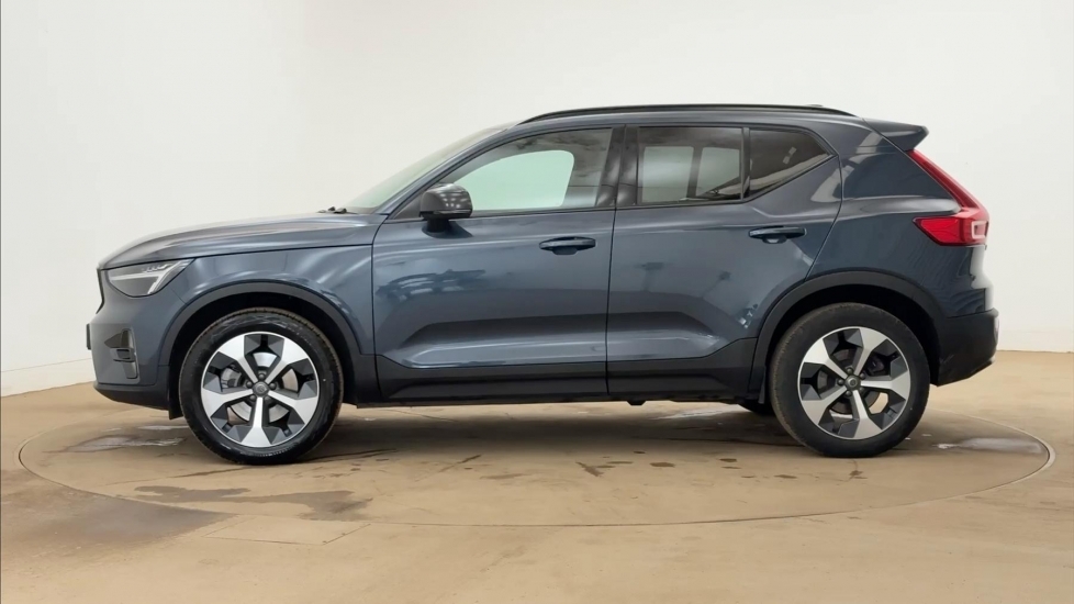 Volvo XC40 Plus, B3 Mild Hybrid, Dark OY75XEV Blue #6
