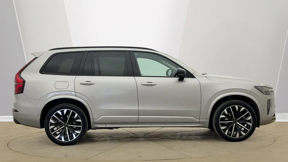 Volvo XC90 Plus, B5 Awd Mild Hybrid, Dark 21 Alloy RV25TYF Silver #2