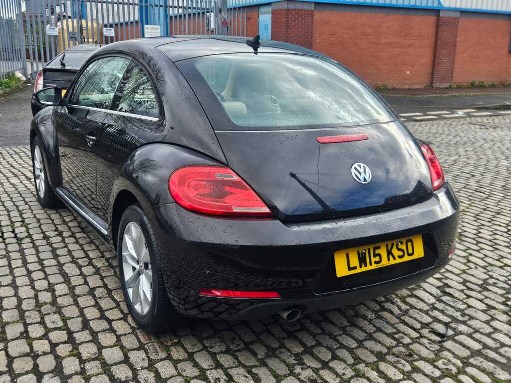 Volkswagen Beetle 1.2 201515 4 Seats Fresh I LW15KSO Black #4