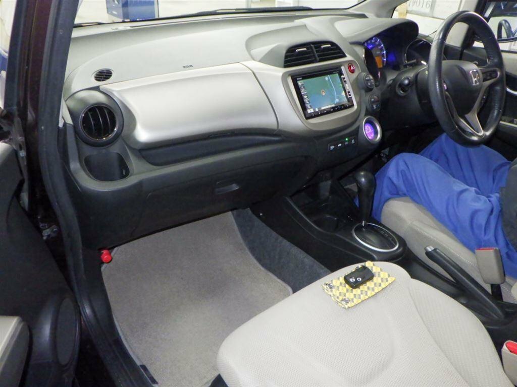 Honda Jazz Fit 1.3 Hybrid 201212 5 Seats Ulez Free Fre Brown #3