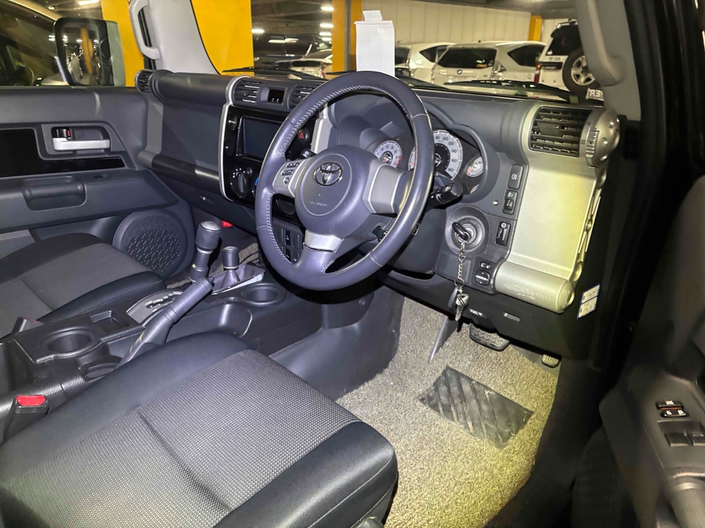 Toyota FJ Cruiser 4.0 201515 5 Seats 4Wd Ulez Black #3
