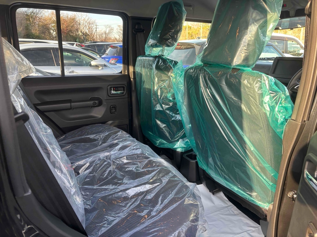 Suzuki Jimny Nomade 1.5 202626 4 Seats Suv 5 Black #4