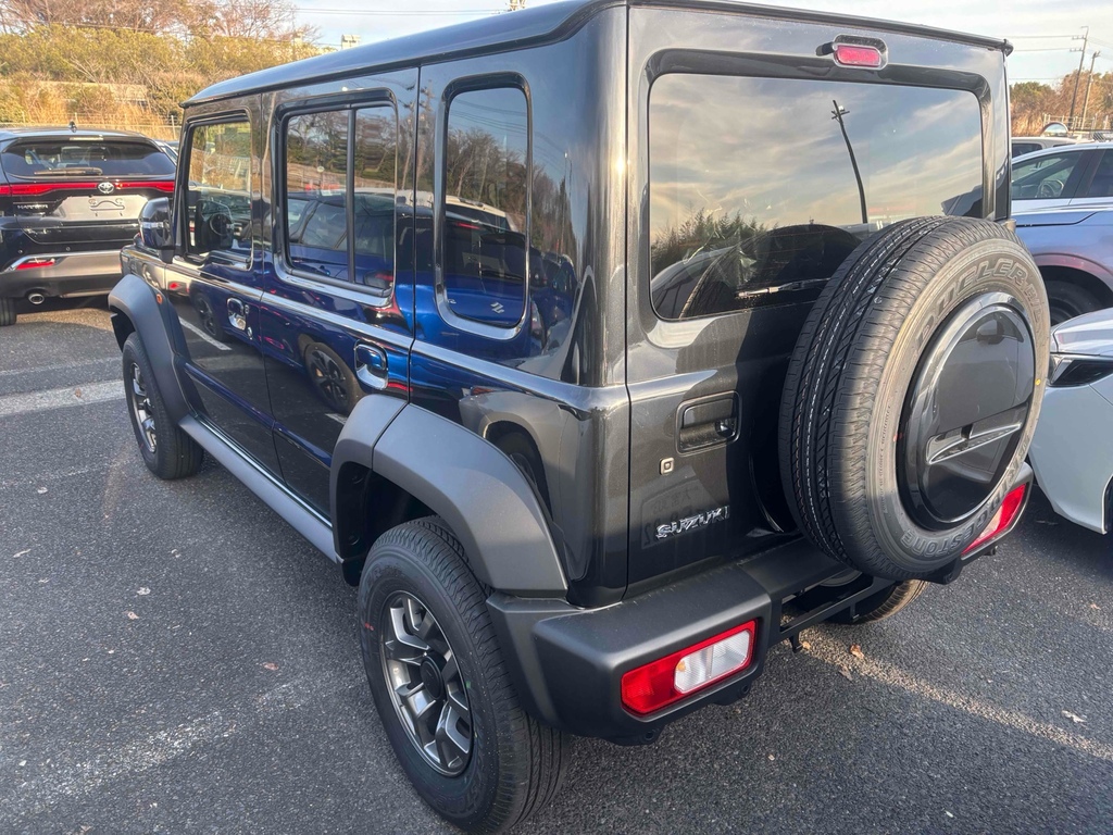 Suzuki Jimny Nomade 1.5 202626 4 Seats Suv 5 Black #2