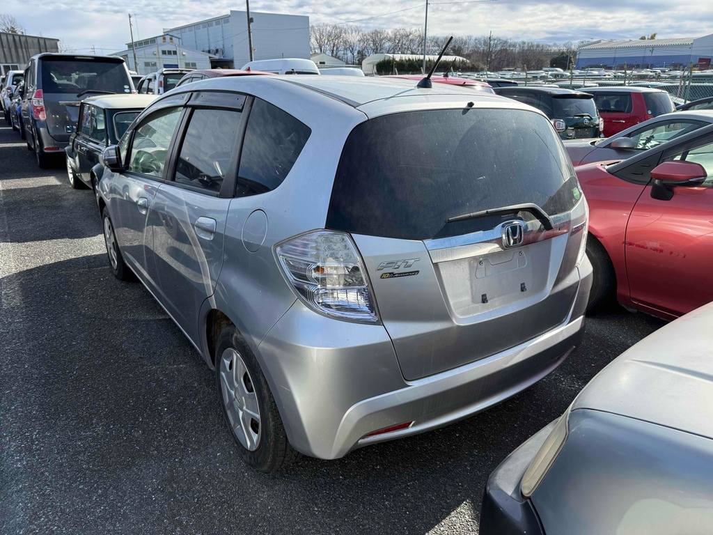 Honda Jazz Fit 1.3 Hybrid 201212 5 Seats Ulez Free Fre Silver #2