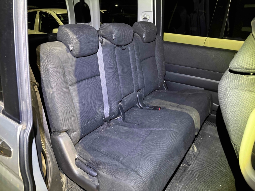Honda StepWagon Wagon Spada 2.0 201313 8 Seats Silver #4