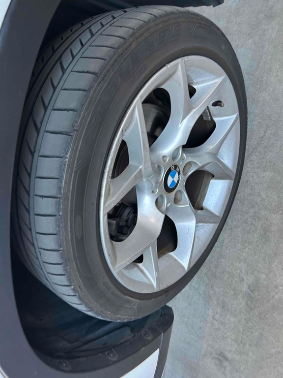 BMW X1 2.0 201313 5 Seats Ulez Fre White #5