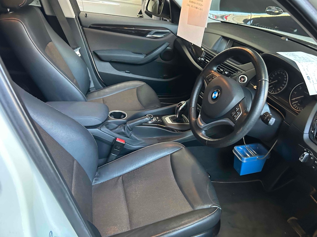 BMW X1 2.0 201313 5 Seats Ulez Fre White #3