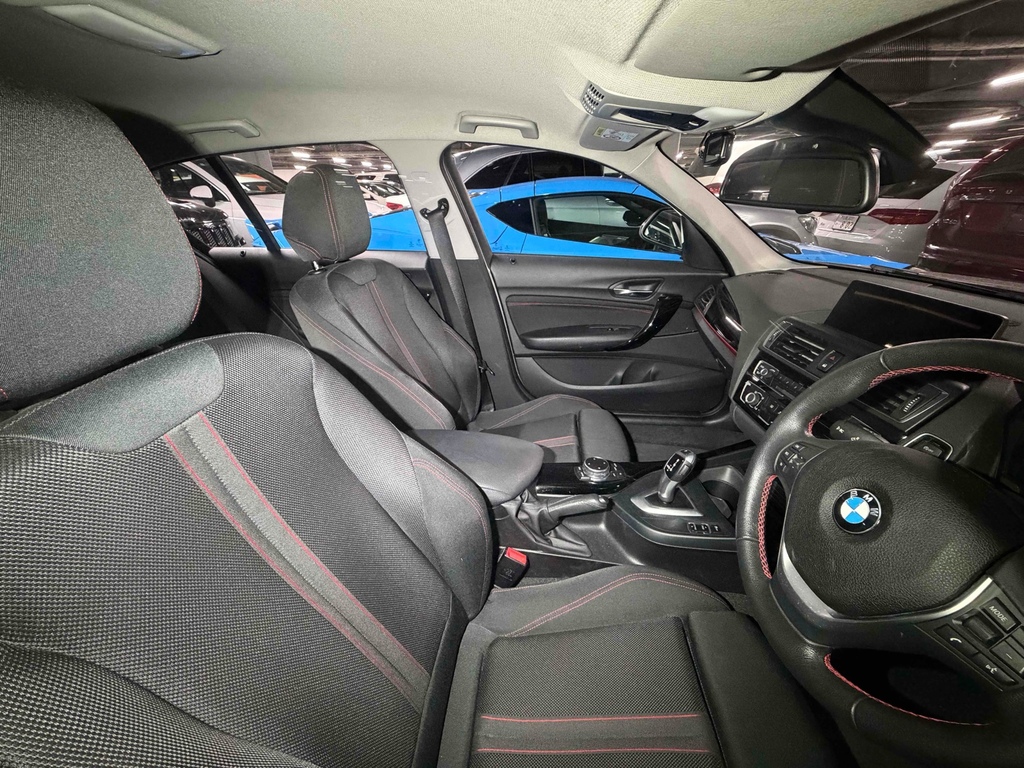 BMW 1 Series 1.6 201515 5 Seats Ulez Fre Silver #3