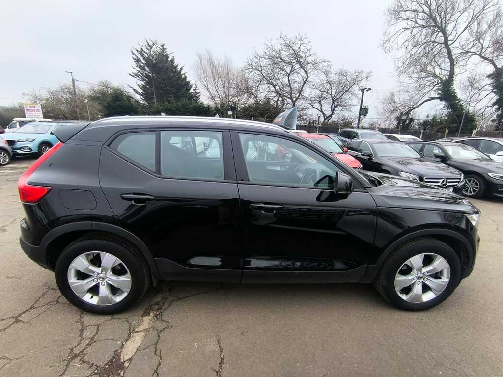 Volvo XC40 1.5 202170 T3 Momentum 5 Seats PF70PHK Black #5