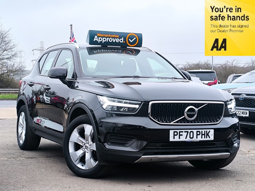Volvo XC40 1.5 202170 T3 Momentum 5 Seats Black