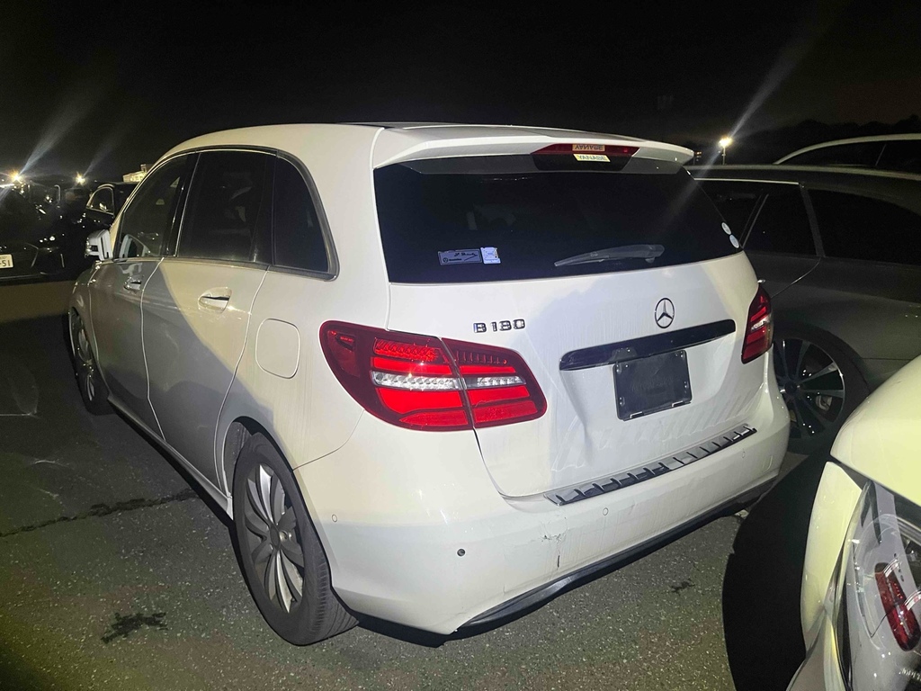 Mercedes-Benz B Class 1.6 201515 B180 Cdi Sport 5 Sea White #2
