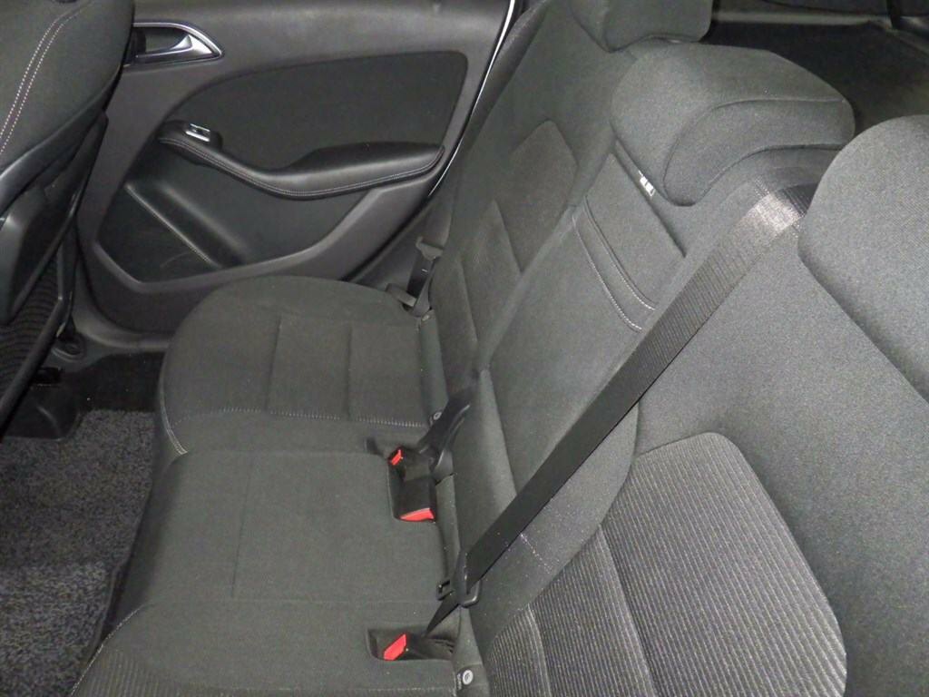 Mercedes-Benz B Class 1.6 201515 B180 Cdi Sport 5 Sea White #4